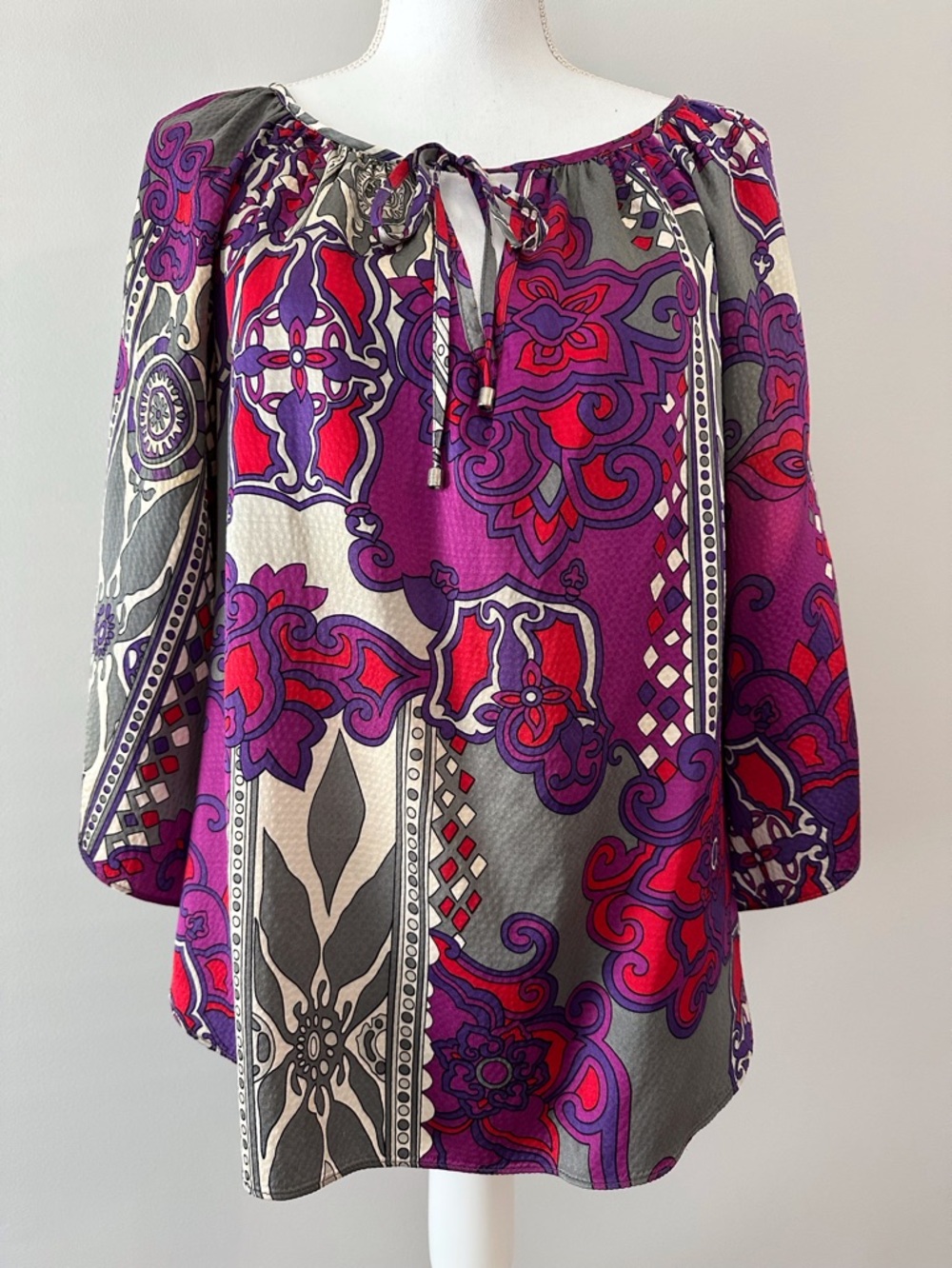 Alice & Trixie Purple and Red Flared Sleeves Printed Peasant Blouse